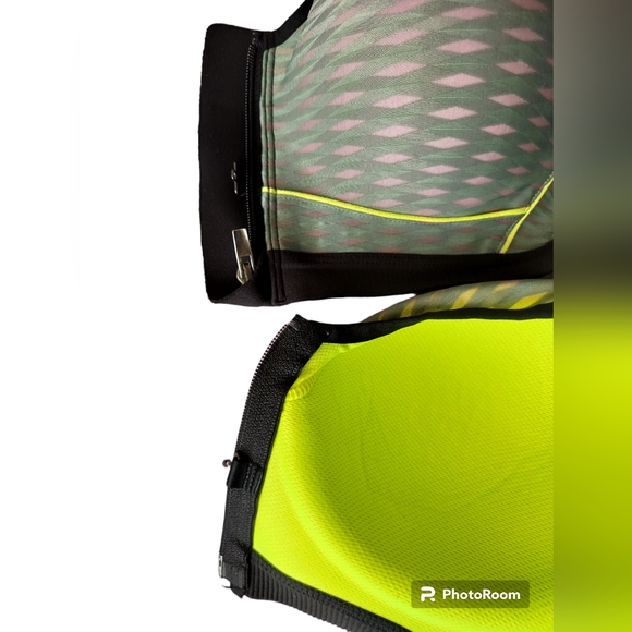 Victoria's secret sport green black bra closure front racerback size 34D - Picture 10 of 12